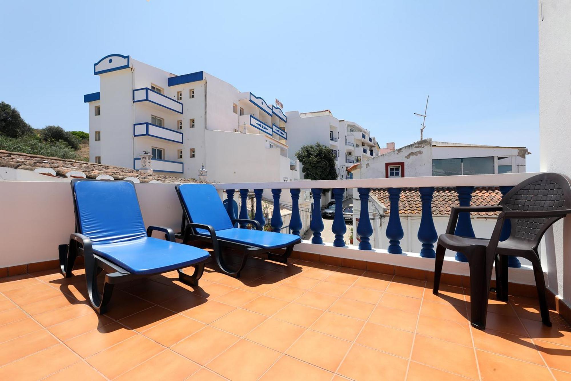 Akisol Apartments In Burgau Budens Exterior foto